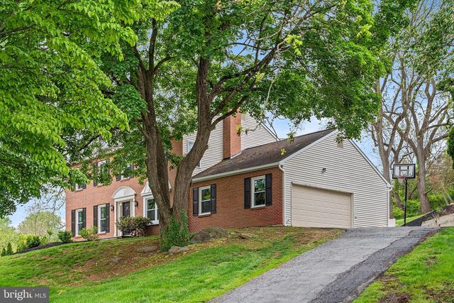 210 JAMES DR, West Chester, PA 19380