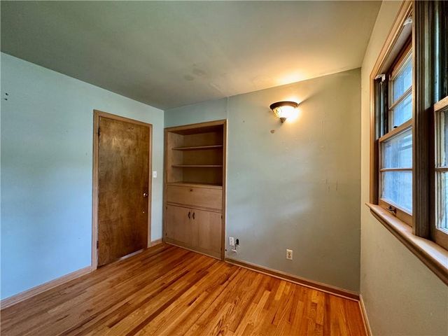 7311 Stearns Street, Shawnee, KS 66203