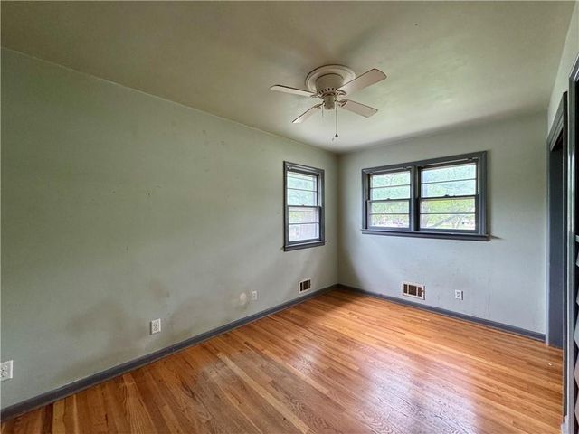 7311 Stearns Street, Shawnee, KS 66203