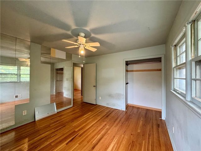 7311 Stearns Street, Shawnee, KS 66203