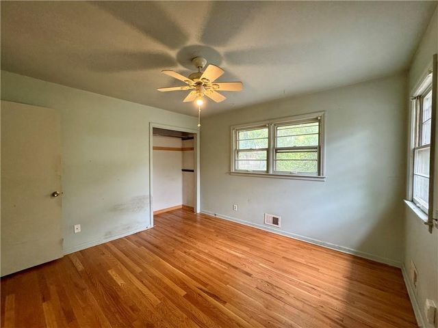7311 Stearns Street, Shawnee, KS 66203