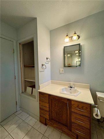 7311 Stearns Street, Shawnee, KS 66203