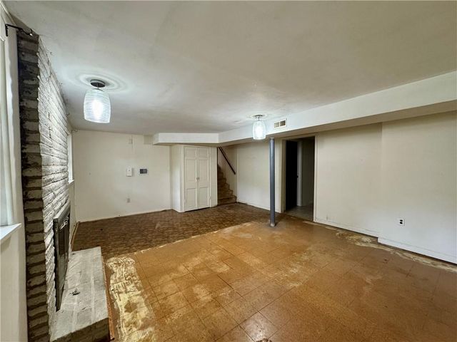 7311 Stearns Street, Shawnee, KS 66203