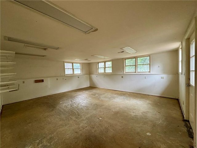 7311 Stearns Street, Shawnee, KS 66203