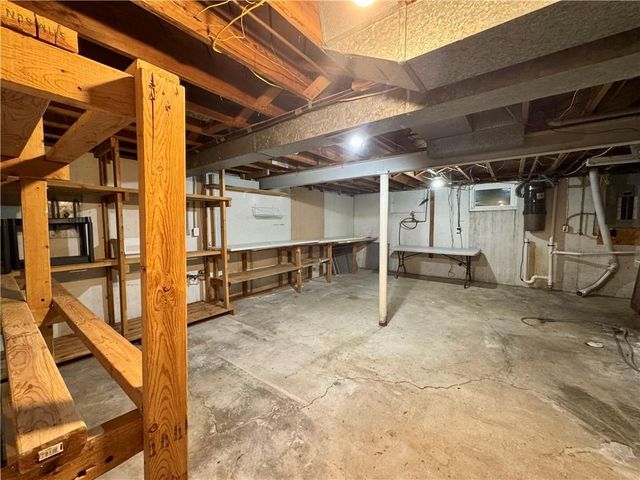 7311 Stearns Street, Shawnee, KS 66203
