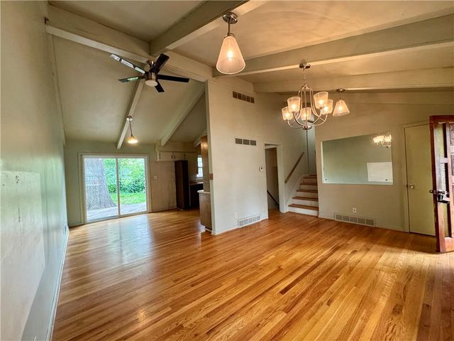 7311 Stearns Street, Shawnee, KS 66203
