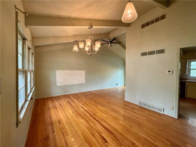 7311 Stearns Street, Shawnee, KS 66203