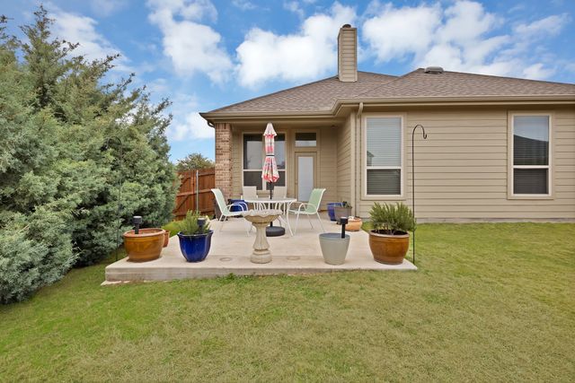 600 Cattlemans Way, Fort Worth, TX 76131