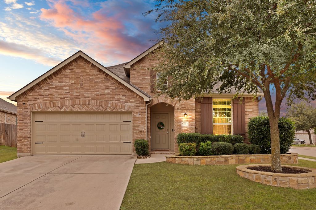 600 Cattlemans Way, Fort Worth, TX 76131