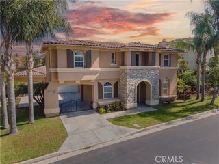 495 Ruth, Corona, CA 92879