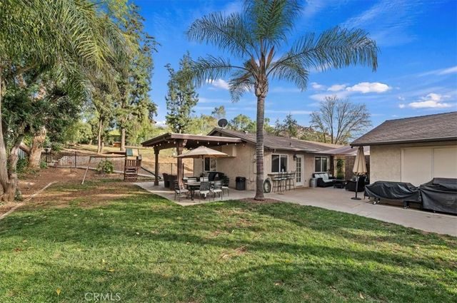 16930 Washington, Riverside, CA 92504