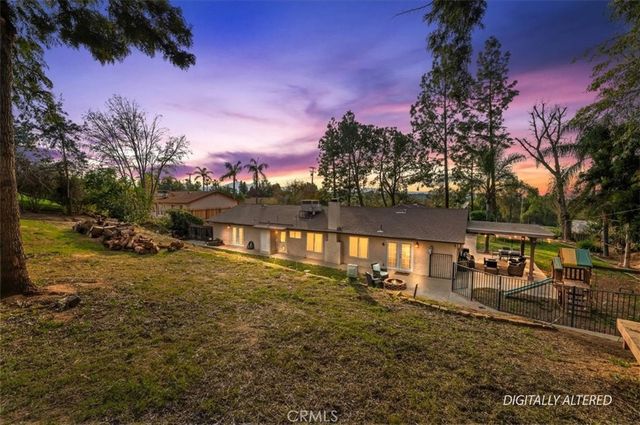 16930 Washington, Riverside, CA 92504