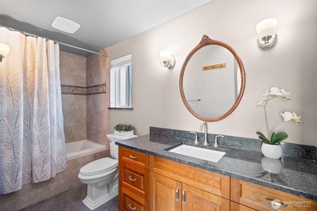 8037 Chinook Way, Blaine, WA 98230