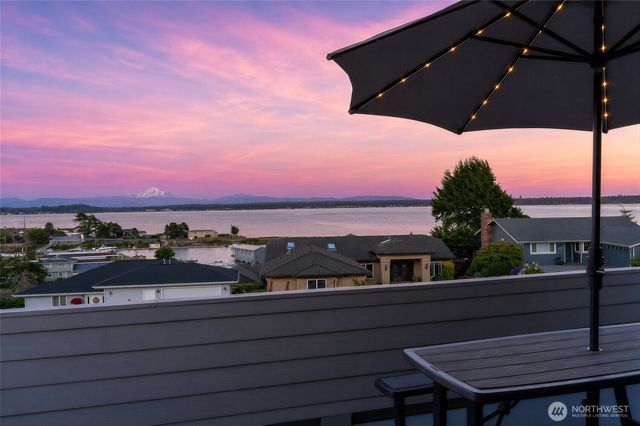 8037 Chinook Way, Blaine, WA 98230