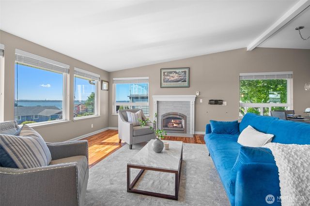 8037 Chinook Way, Blaine, WA 98230