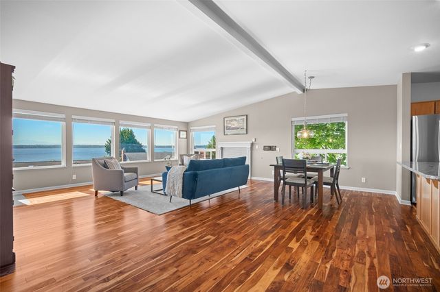 8037 Chinook Way, Blaine, WA 98230