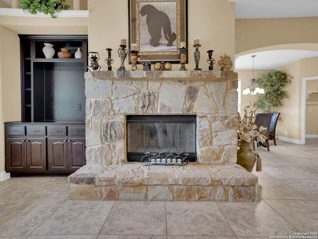 25603 Singing Rain, San Antonio, TX 78260