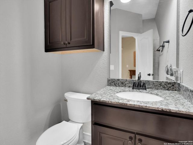 25603 Singing Rain, San Antonio, TX 78260