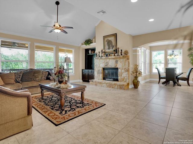 25603 Singing Rain, San Antonio, TX 78260