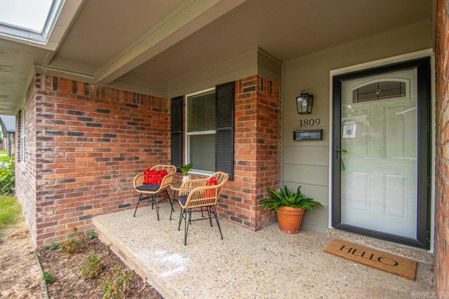 1809 Saratoga, North Little Rock, AR 72116