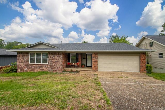 1809 Saratoga, North Little Rock, AR 72116
