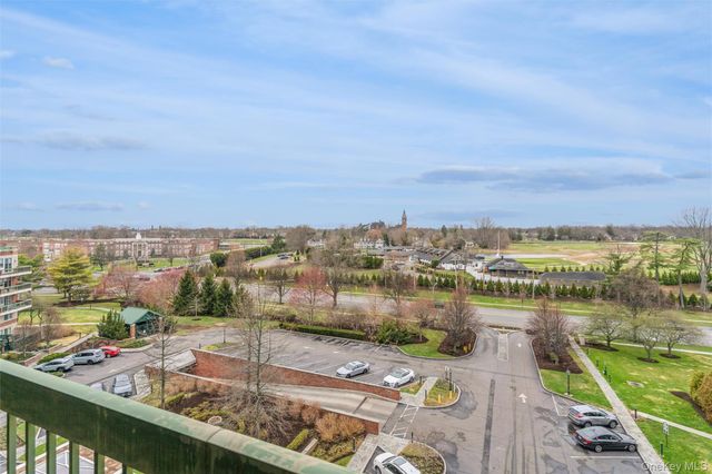 111 Cherry Valley Avenue 707, Garden City, NY 11530