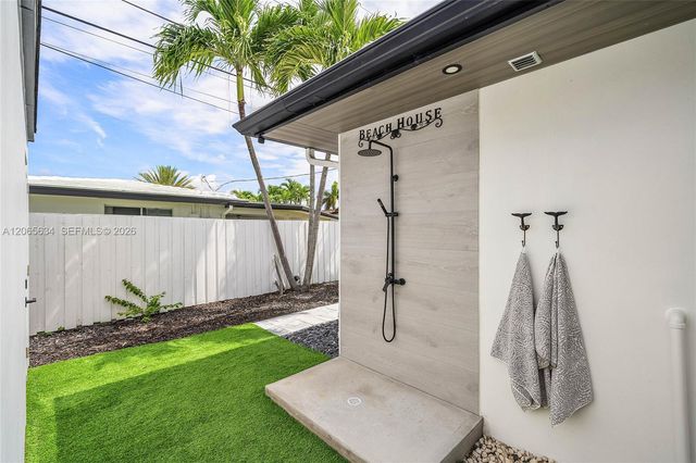 2153 Imperial Point Drive, Fort Lauderdale, FL 33308
