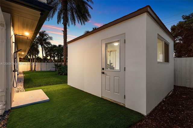 2153 Imperial Point Drive, Fort Lauderdale, FL 33308