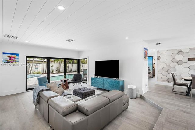 2153 Imperial Point Drive, Fort Lauderdale, FL 33308
