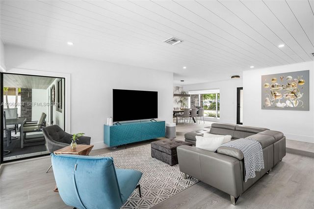 2153 Imperial Point Drive, Fort Lauderdale, FL 33308