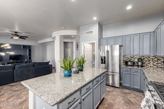 6251 S MOCCASIN Trail, Gilbert, AZ 85298