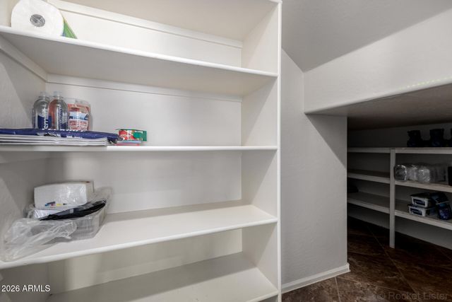 6251 S MOCCASIN Trail, Gilbert, AZ 85298