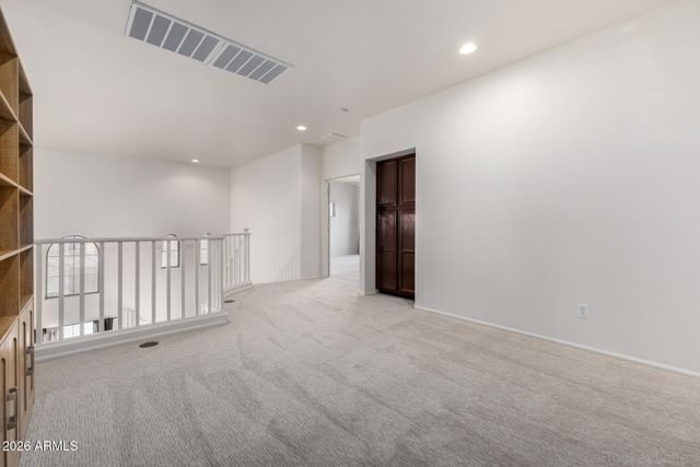 6251 S MOCCASIN Trail, Gilbert, AZ 85298