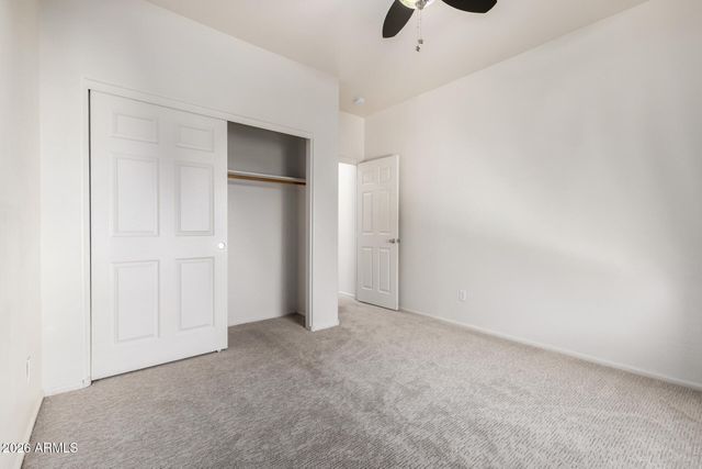 6251 S MOCCASIN Trail, Gilbert, AZ 85298