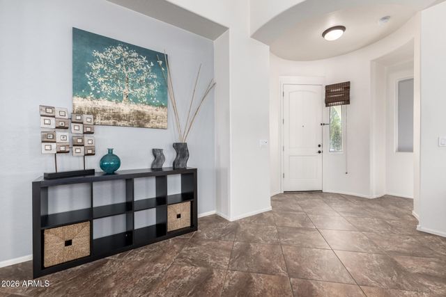 6251 S MOCCASIN Trail, Gilbert, AZ 85298