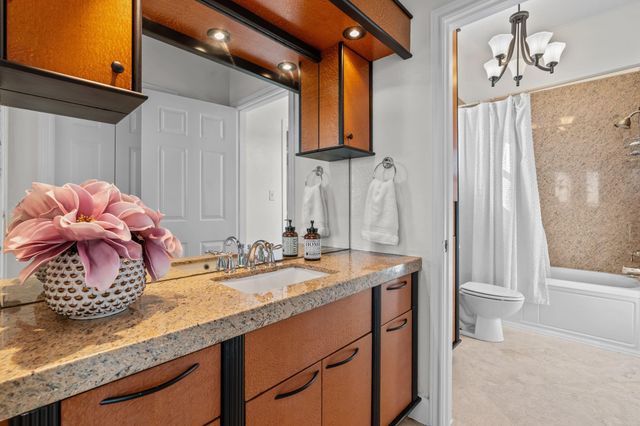 18984 Harbor Side Boulevard, Montgomery, TX 77356