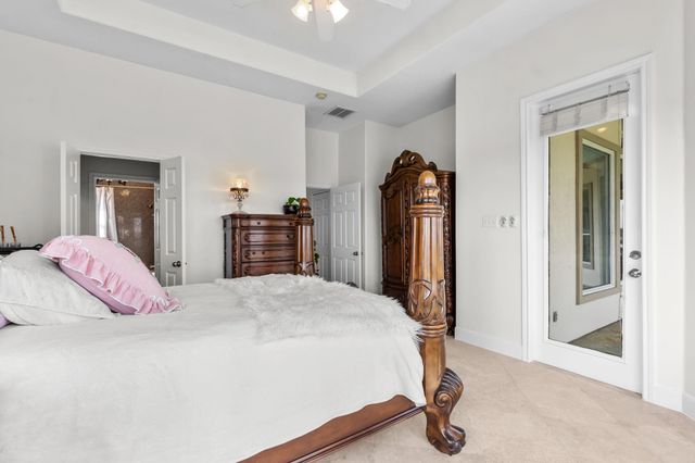 18984 Harbor Side Boulevard, Montgomery, TX 77356