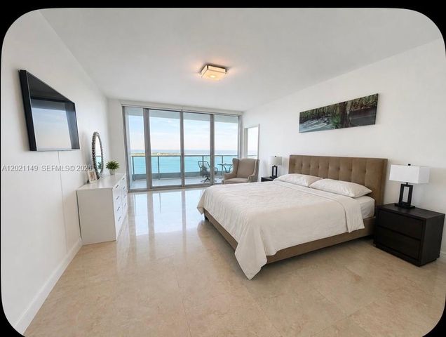 1331 Brickell Bay Dr 4407, Miami, FL 33131