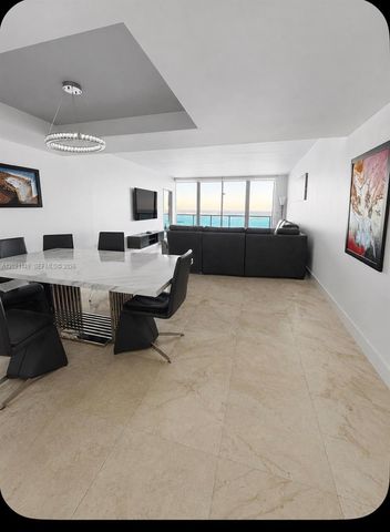 1331 Brickell Bay Dr 4407, Miami, FL 33131
