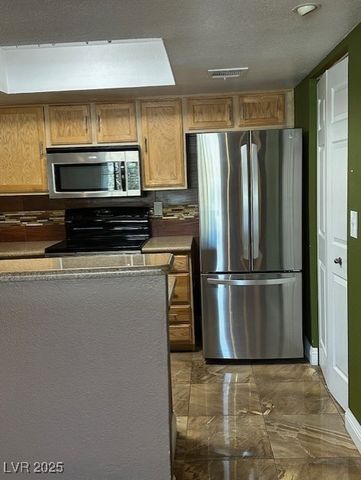 8600 West Charleston Boulevard 2078, Las Vegas, NV 89117