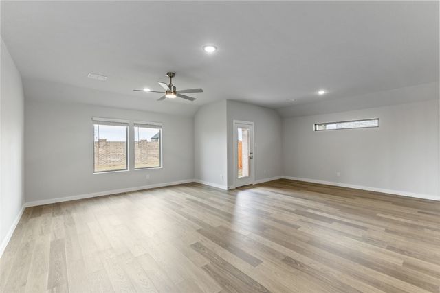 905 Honeydew Lane, Mckinney, TX 75071