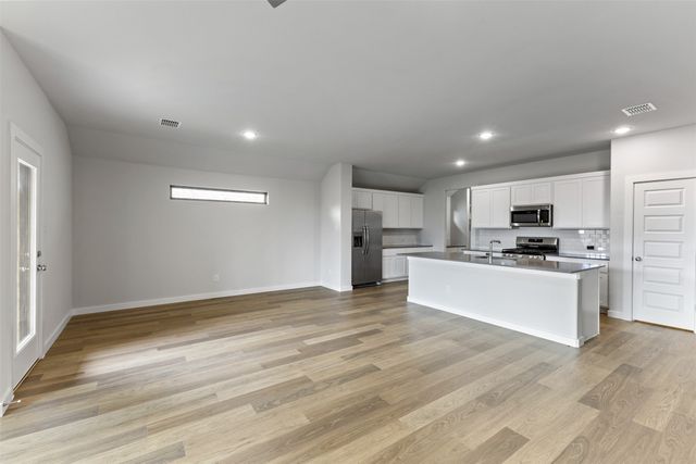 905 Honeydew Lane, Mckinney, TX 75071