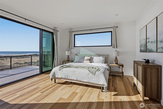 1409 S Cohasset Crest, Westport, WA 98595