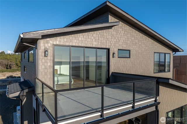 1409 S Cohasset Crest, Westport, WA 98595