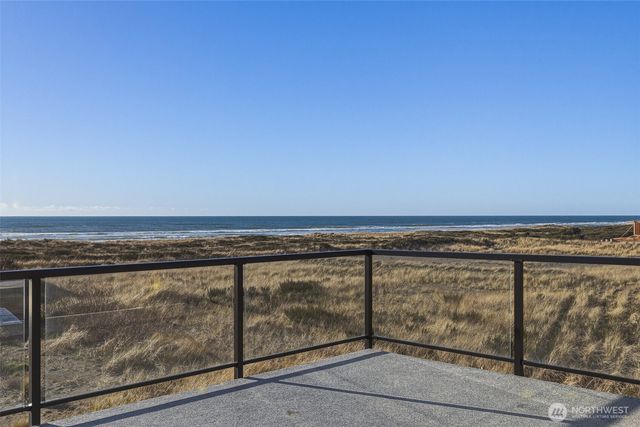 1409 S Cohasset Crest, Westport, WA 98595