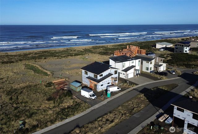 1409 S Cohasset Crest, Westport, WA 98595