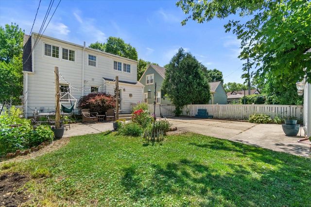 3229 N 90th STREET, Milwaukee, WI 53222