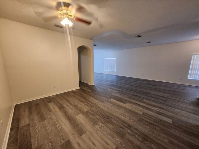 9344 MANDRAKE COURT, Tampa, FL 33647