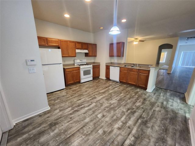 9344 MANDRAKE COURT, Tampa, FL 33647