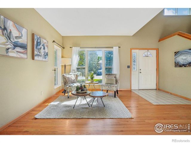 8009 James Court, Niwot, CO 80503